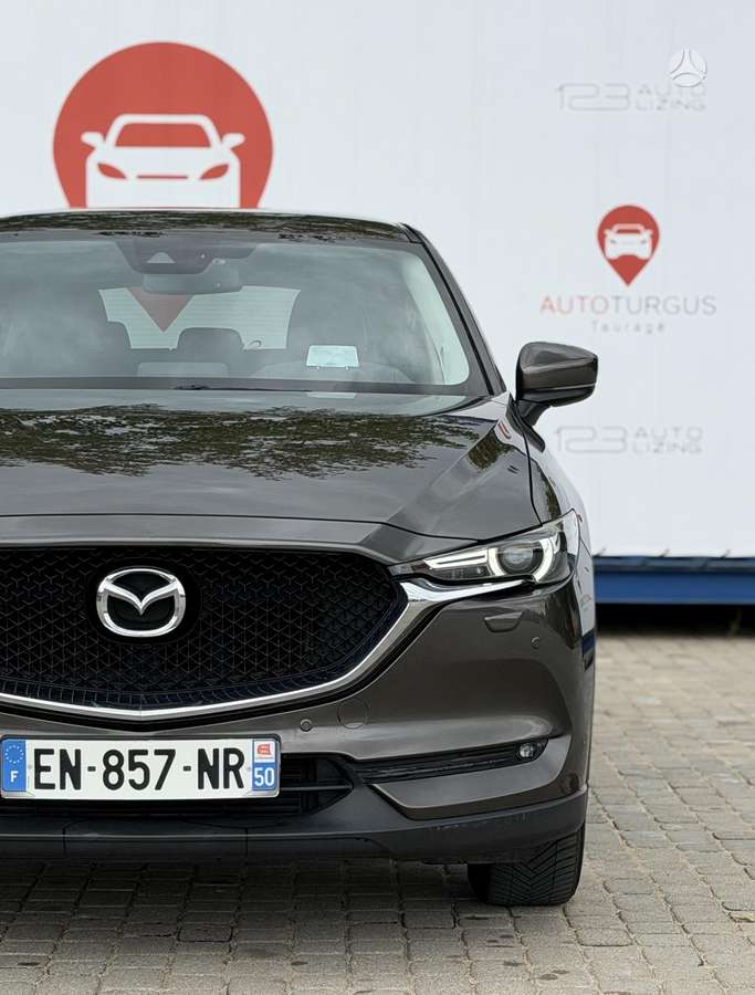 Mazda CX-5, 2.2 l., off-road / crossover