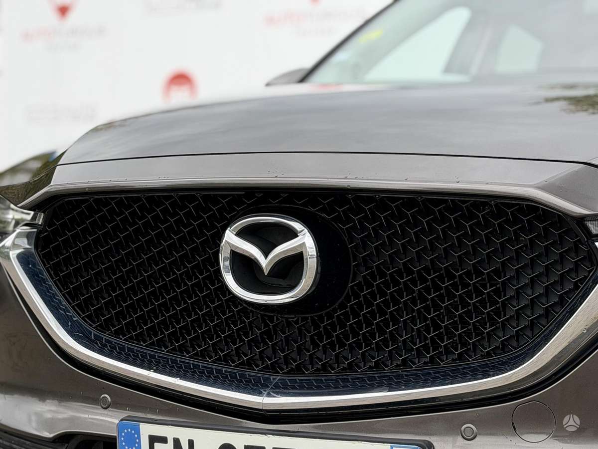 Mazda CX-5, 2.2 l., off-road / crossover