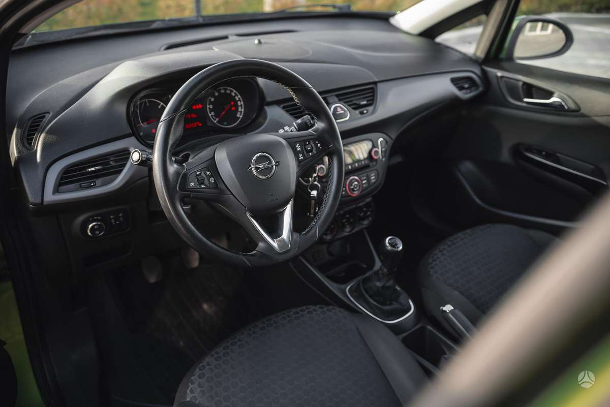 Opel Corsa, 1.3 l., Хэтчбек