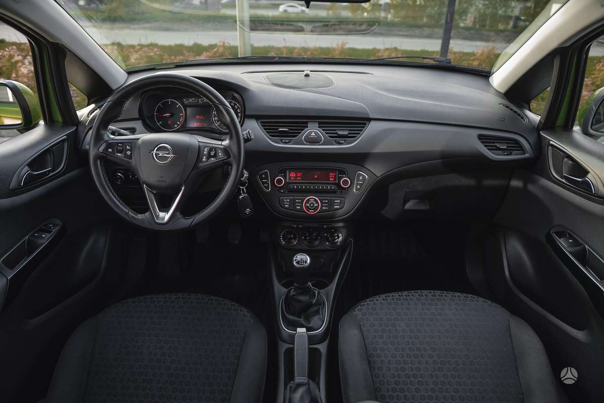 Opel Corsa, 1.3 l., Хэтчбек
