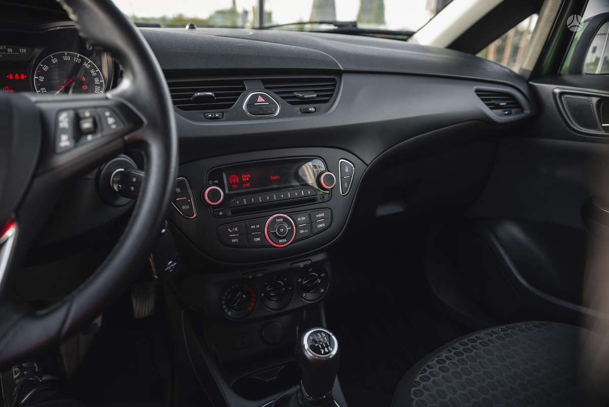 Opel Corsa, 1.3 l., Хэтчбек