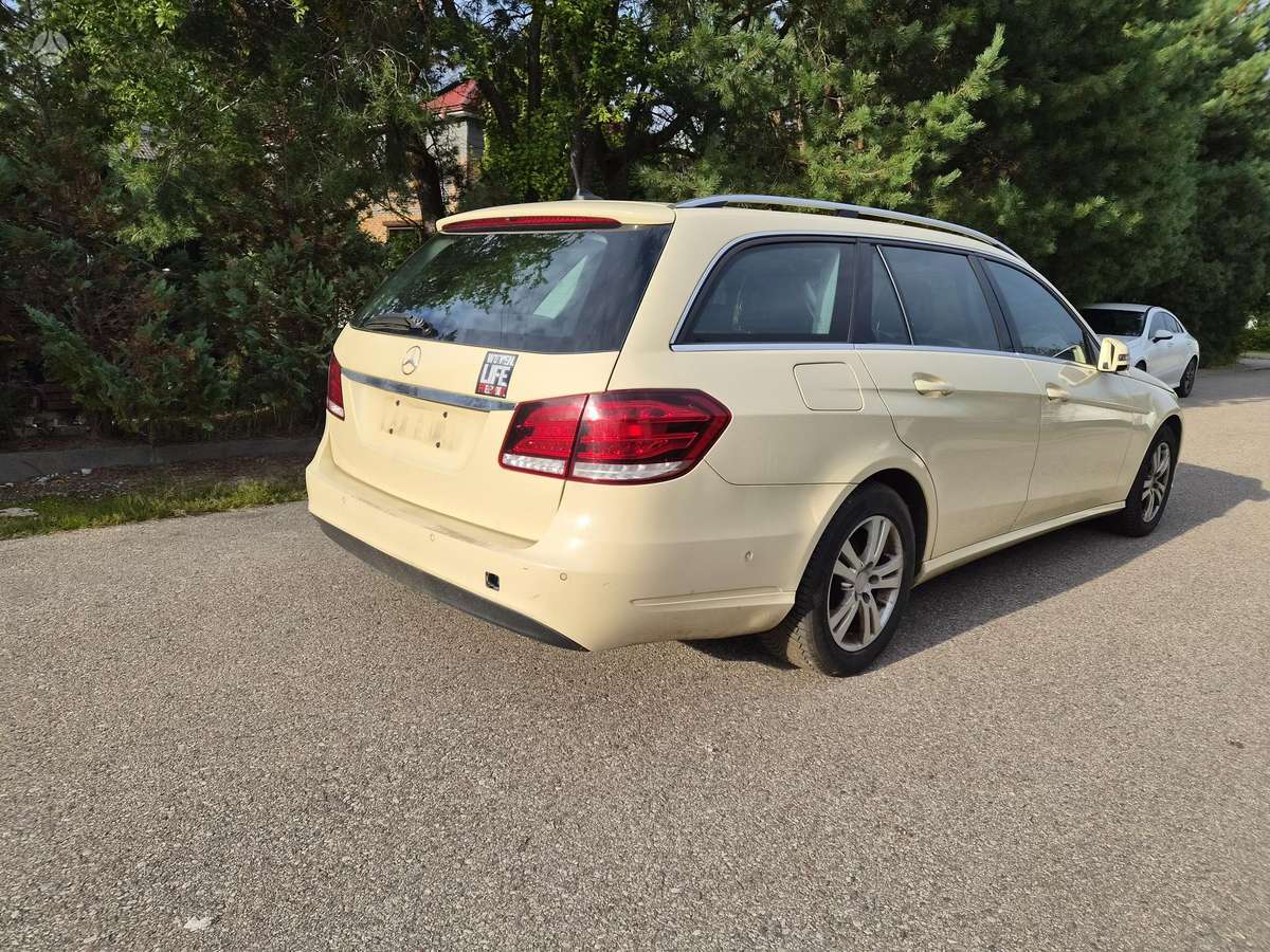 Mercedes-Benz E200, 2.1 l., Универсал