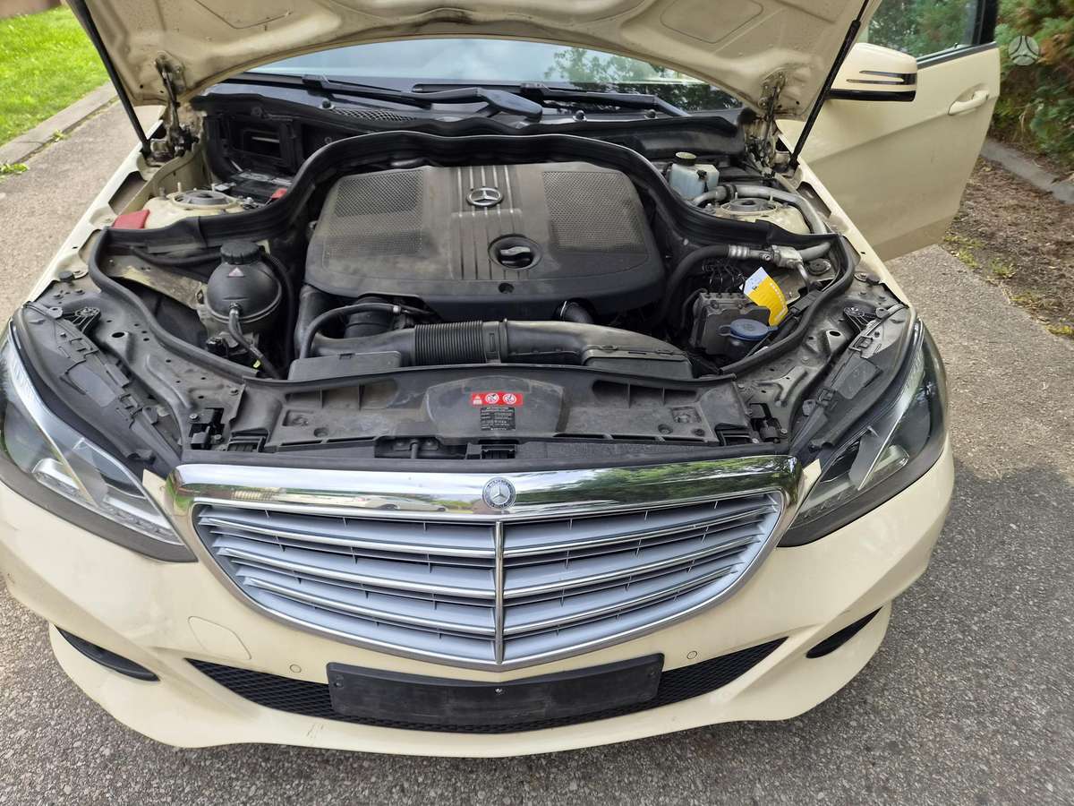 Mercedes-Benz E200, 2.1 l., Универсал