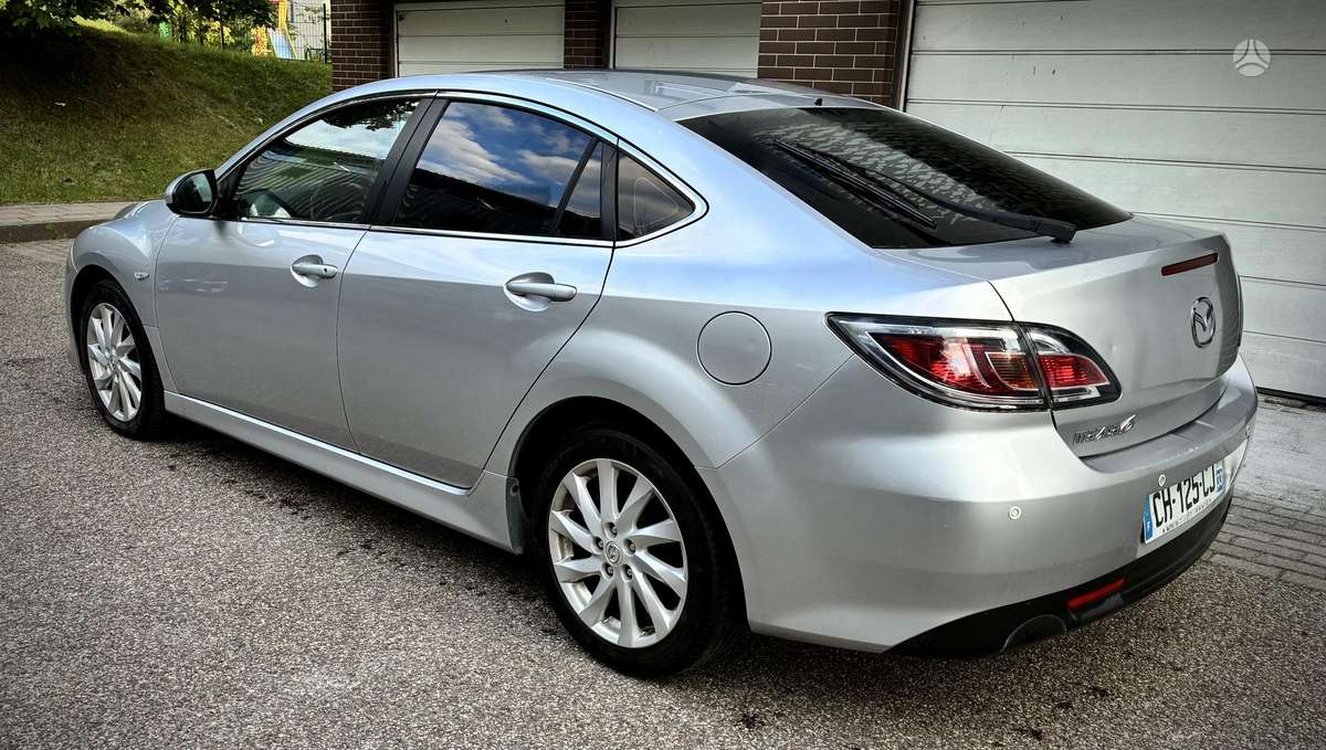 Mazda 6, 2.2 l., Хэтчбек