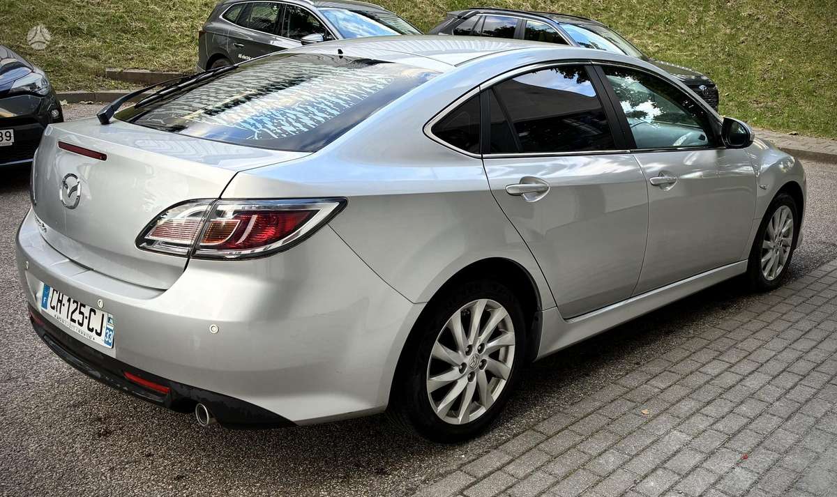 Mazda 6, 2.2 l., Хэтчбек