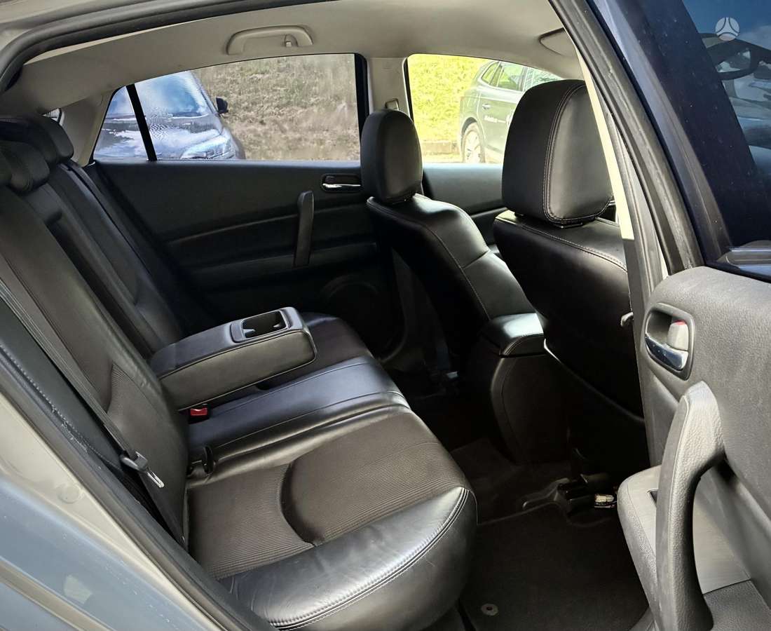 Mazda 6, 2.2 l., Хэтчбек