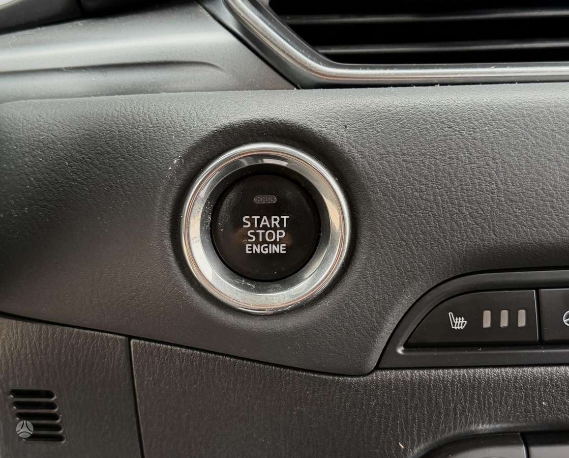 Mazda CX-5, 2.2 l., off-road / crossover