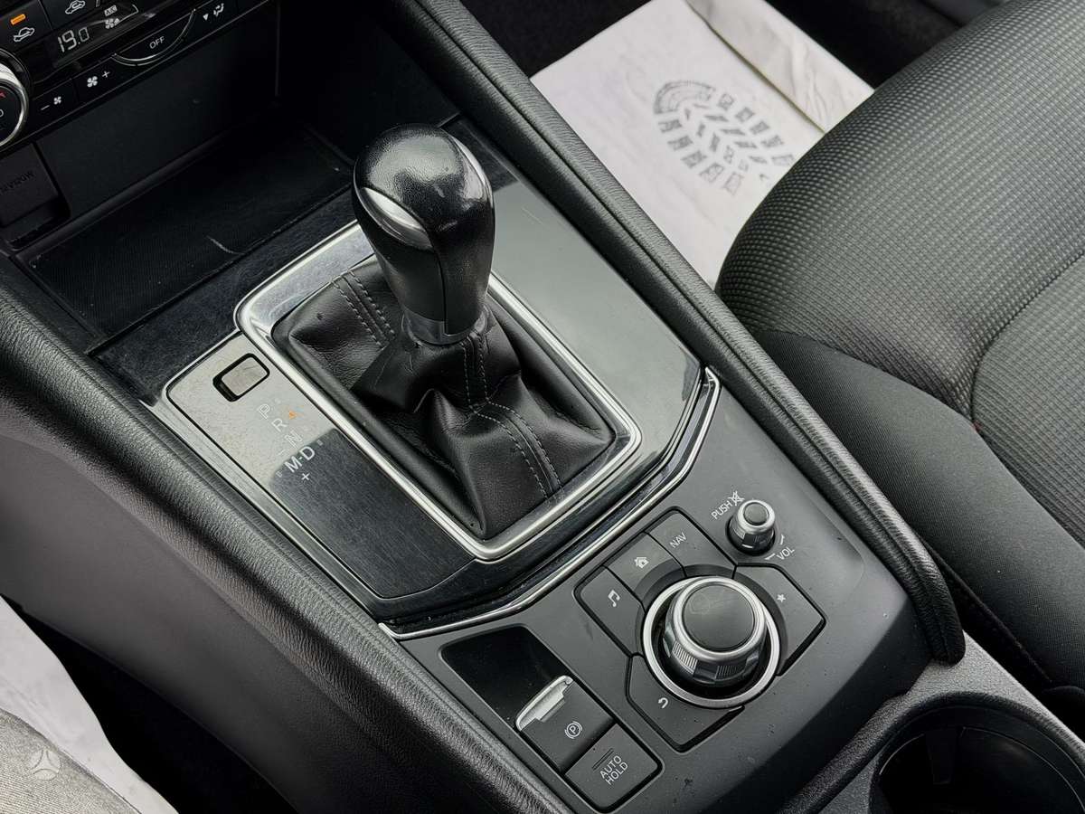 Mazda CX-5, 2.2 l., Внедорожник / Кроссовер
