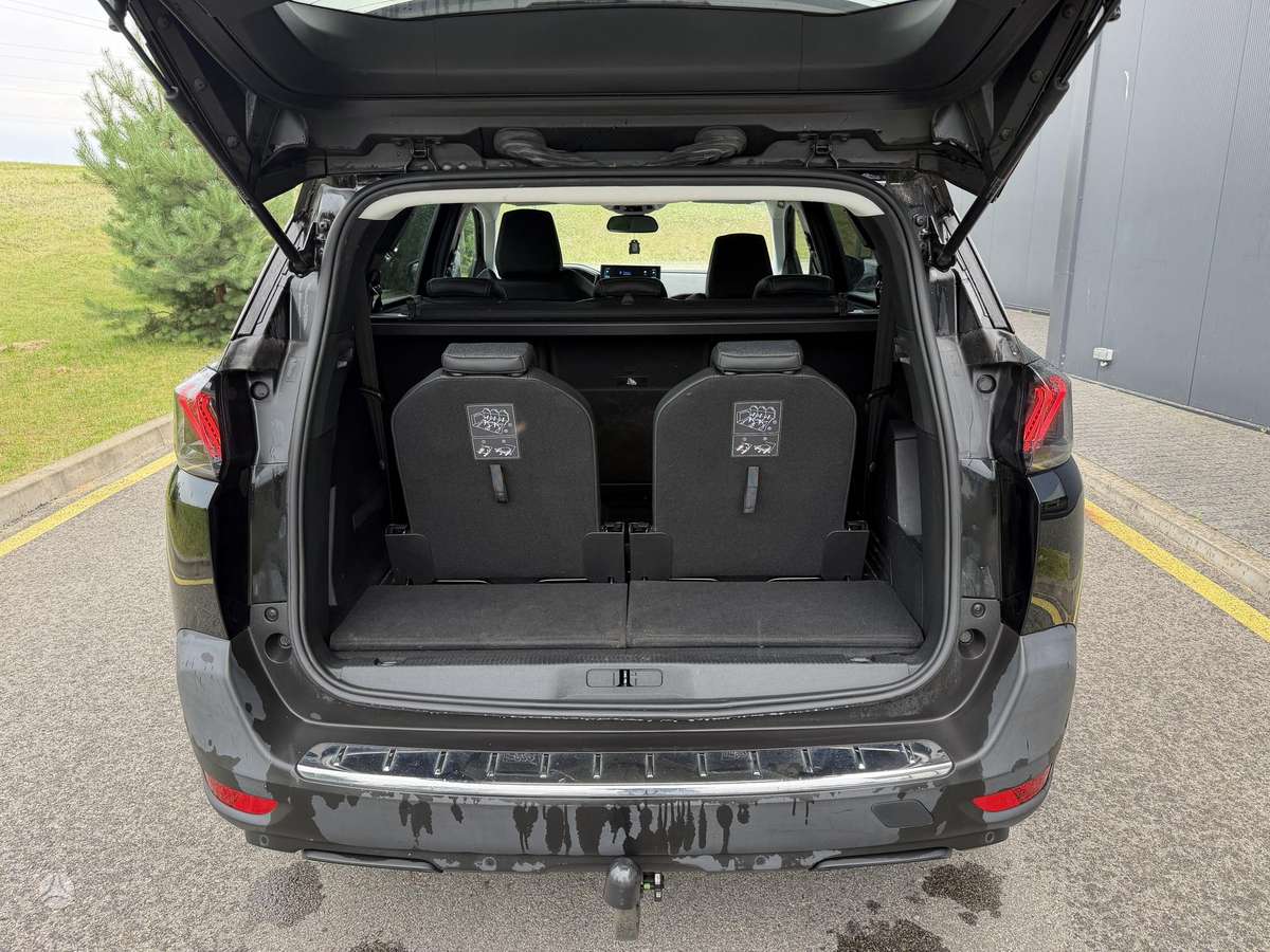 Peugeot 5008 - 9