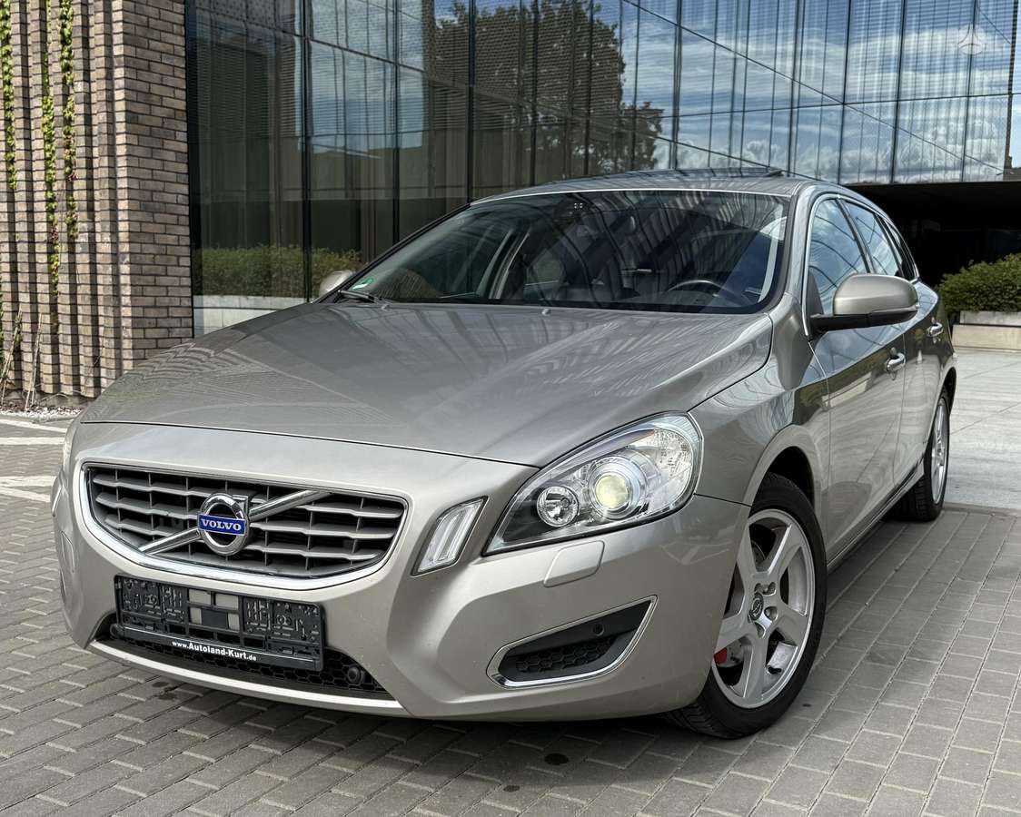 Volvo V60, 2.4 l., Универсал