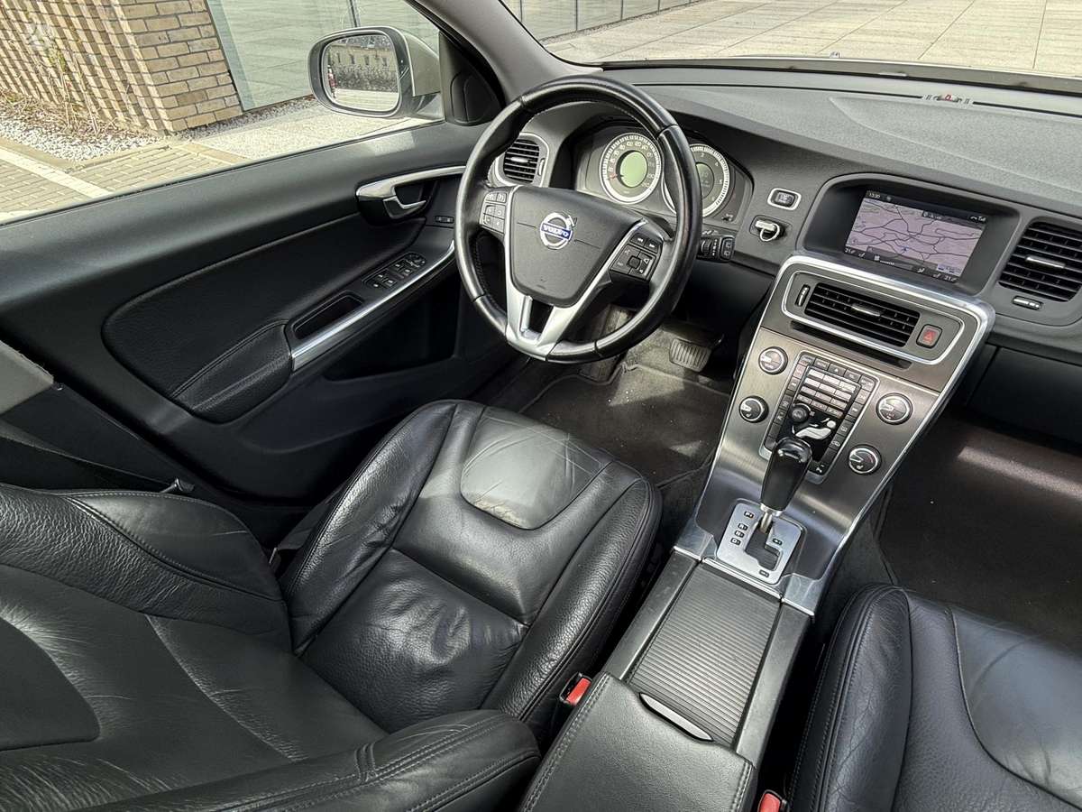 Volvo V60, 2.4 l., wagon