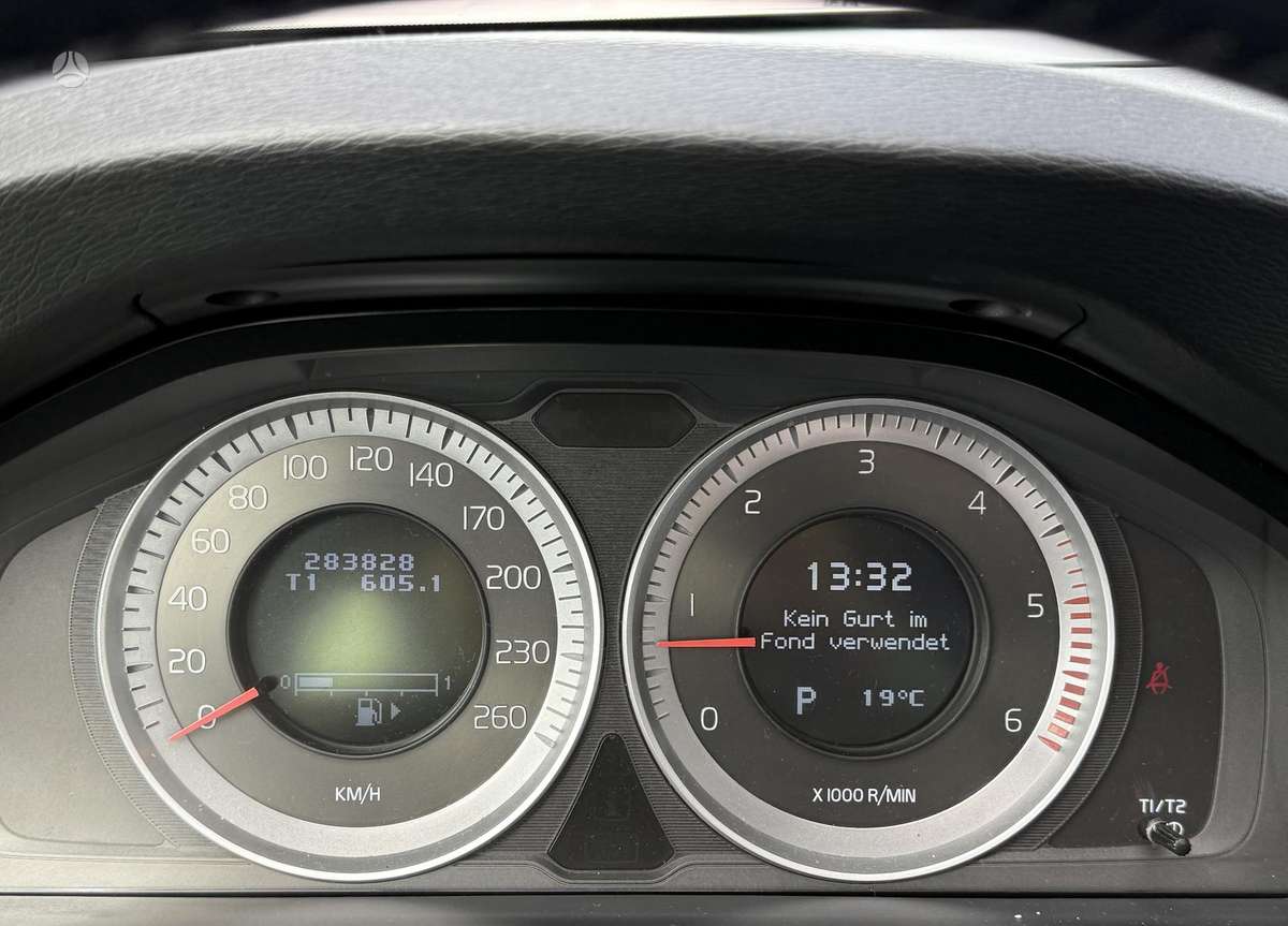Volvo V60, 2.4 l., Универсал