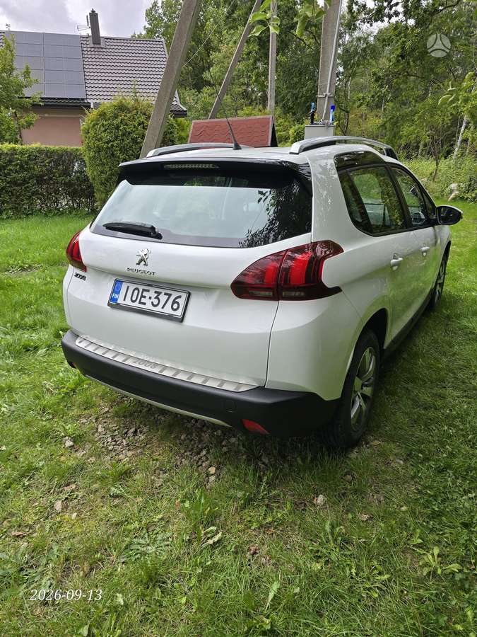 Peugeot 2008 - 6