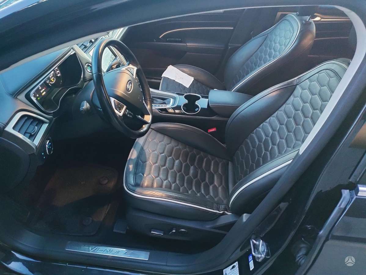 Ford Mondeo - 12