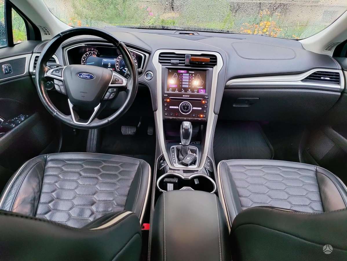 Ford Mondeo - 11