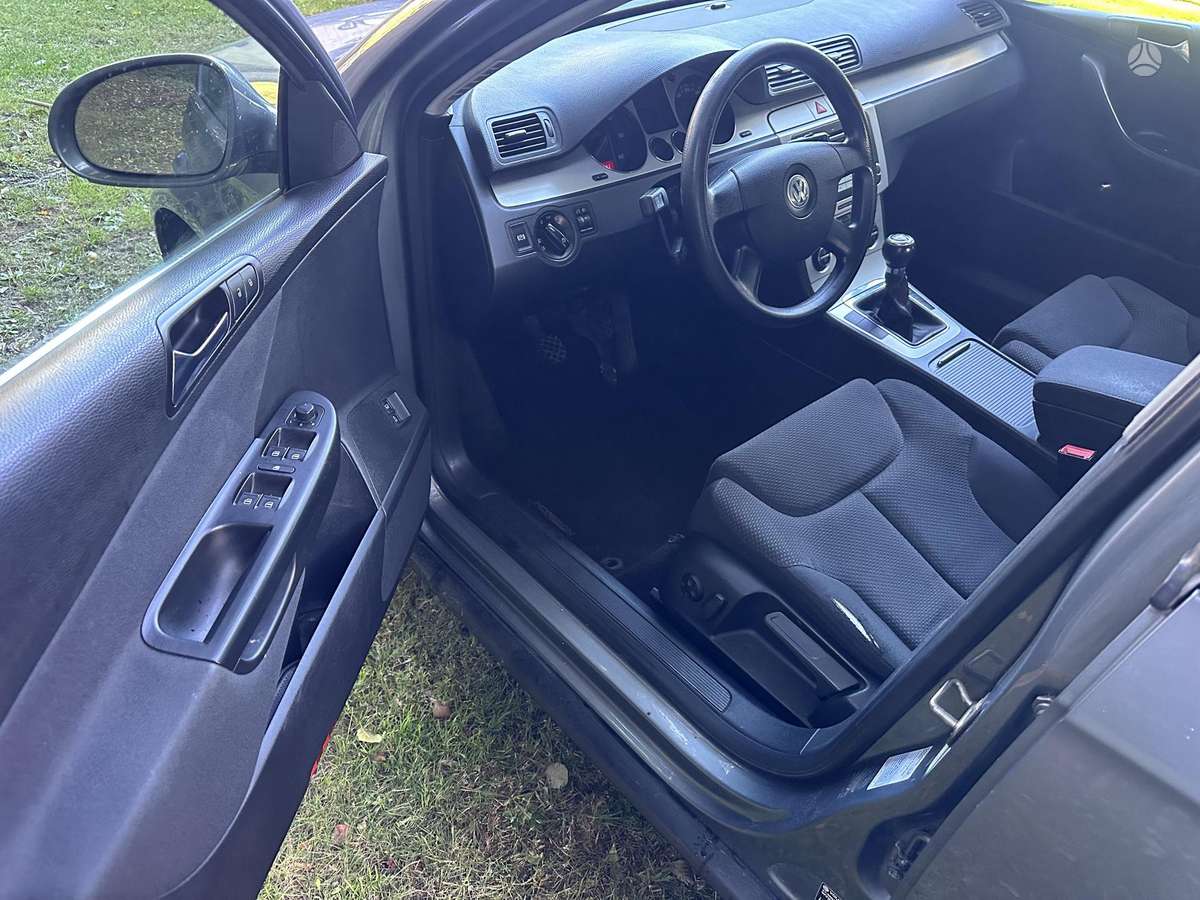 Volkswagen Passat - 7