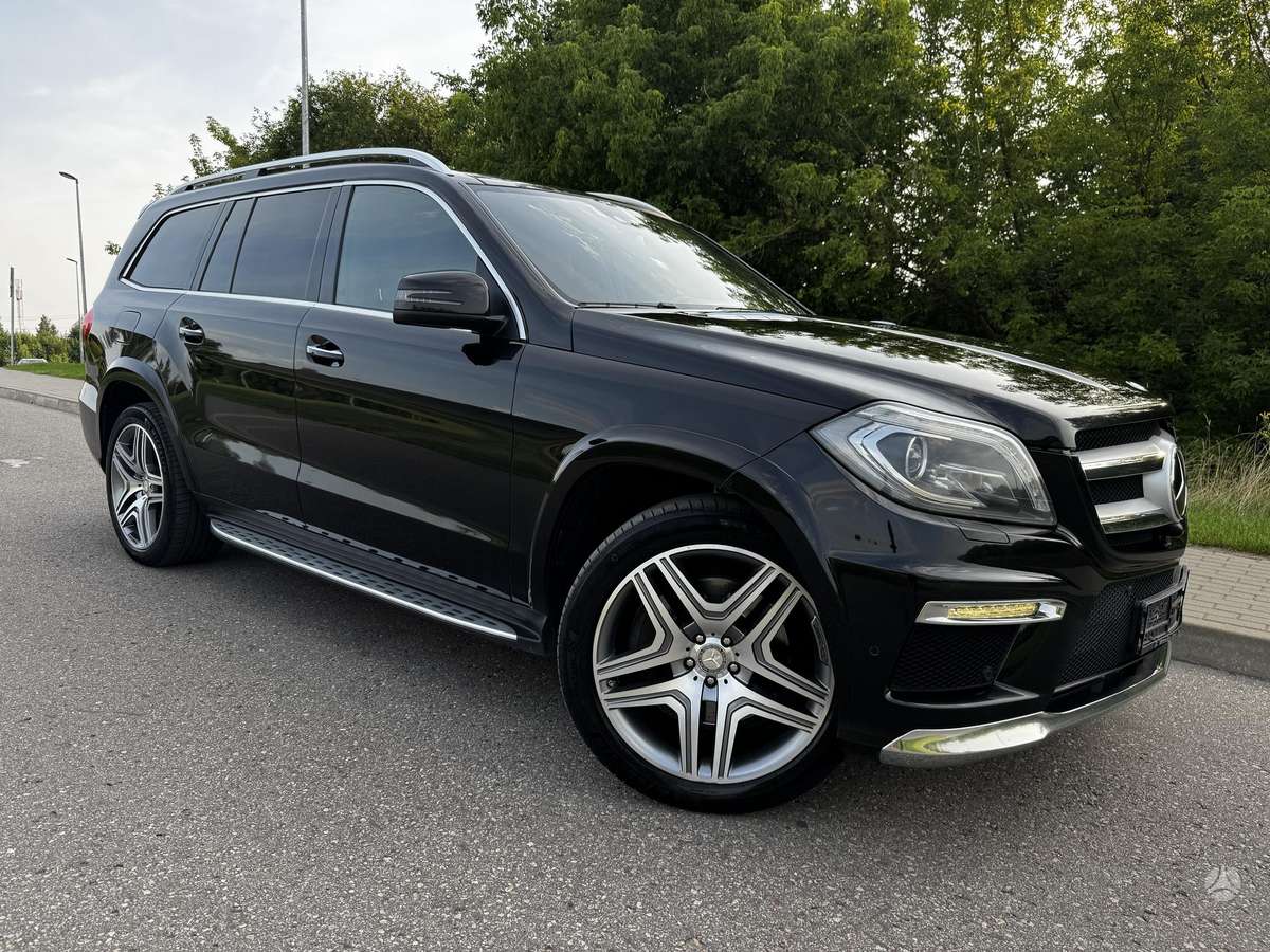 Mercedes-Benz GL500 - 2