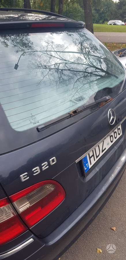 Mercedes-Benz E320, 3.2 l., Универсал