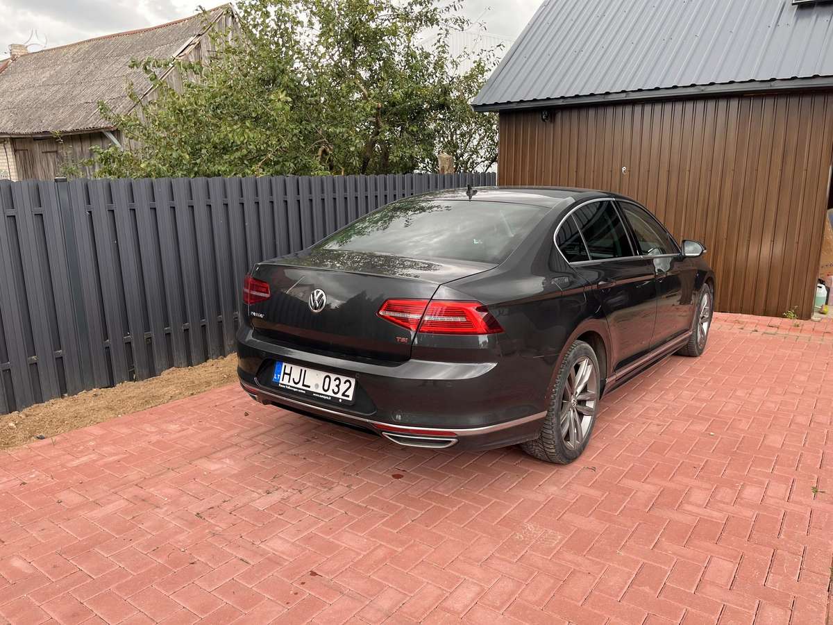 Volkswagen Passat - 3