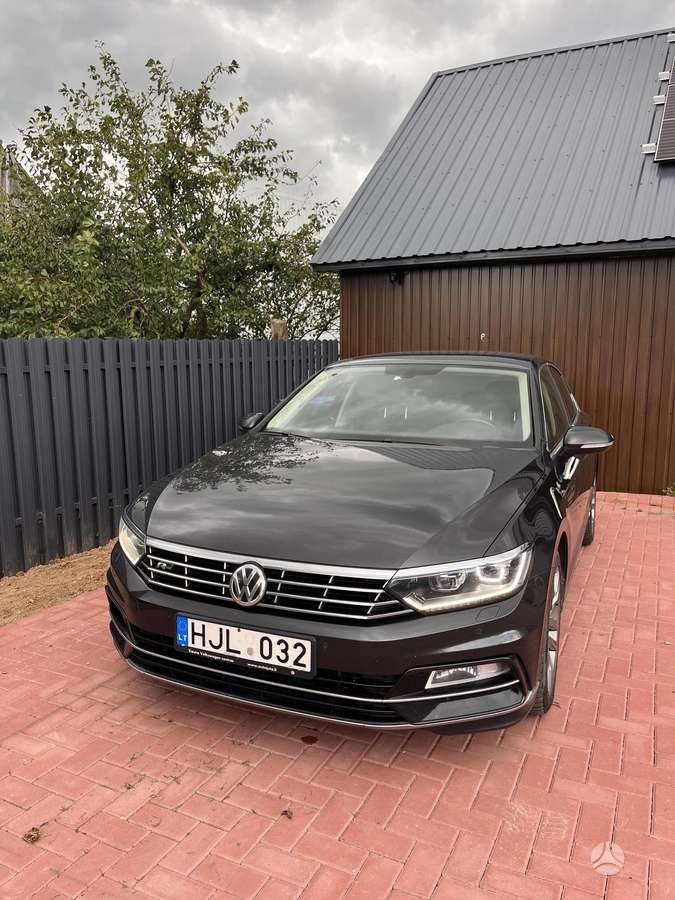 Volkswagen Passat - 5