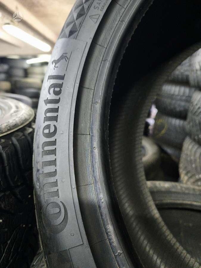 Continental VikingContact 7, winter 255/40 R19