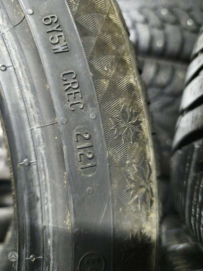 Continental VikingContact 7, winter 255/40 R19
