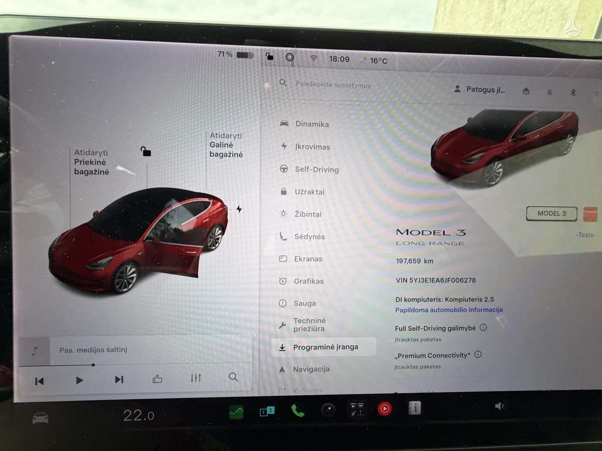 Tesla Model 3 - 12