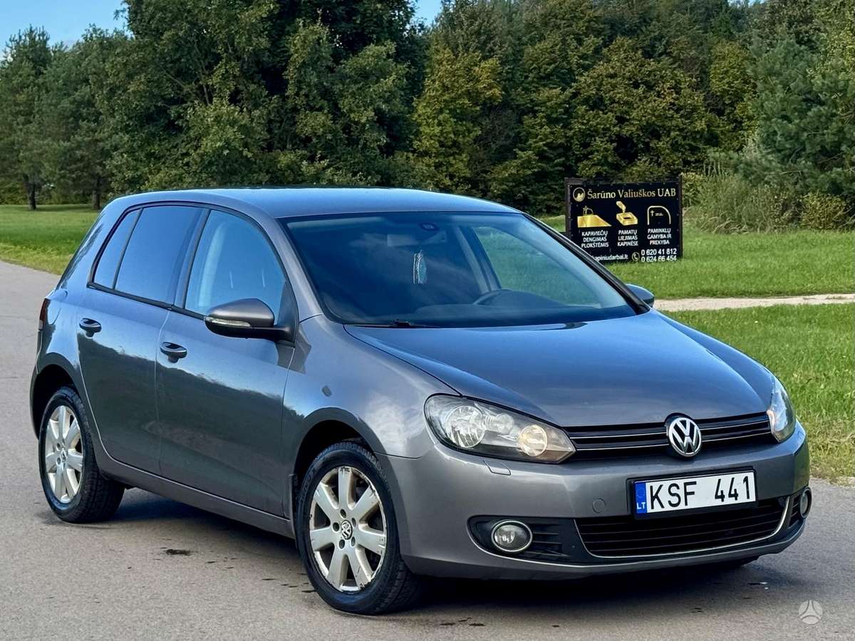 Volkswagen Golf - 3