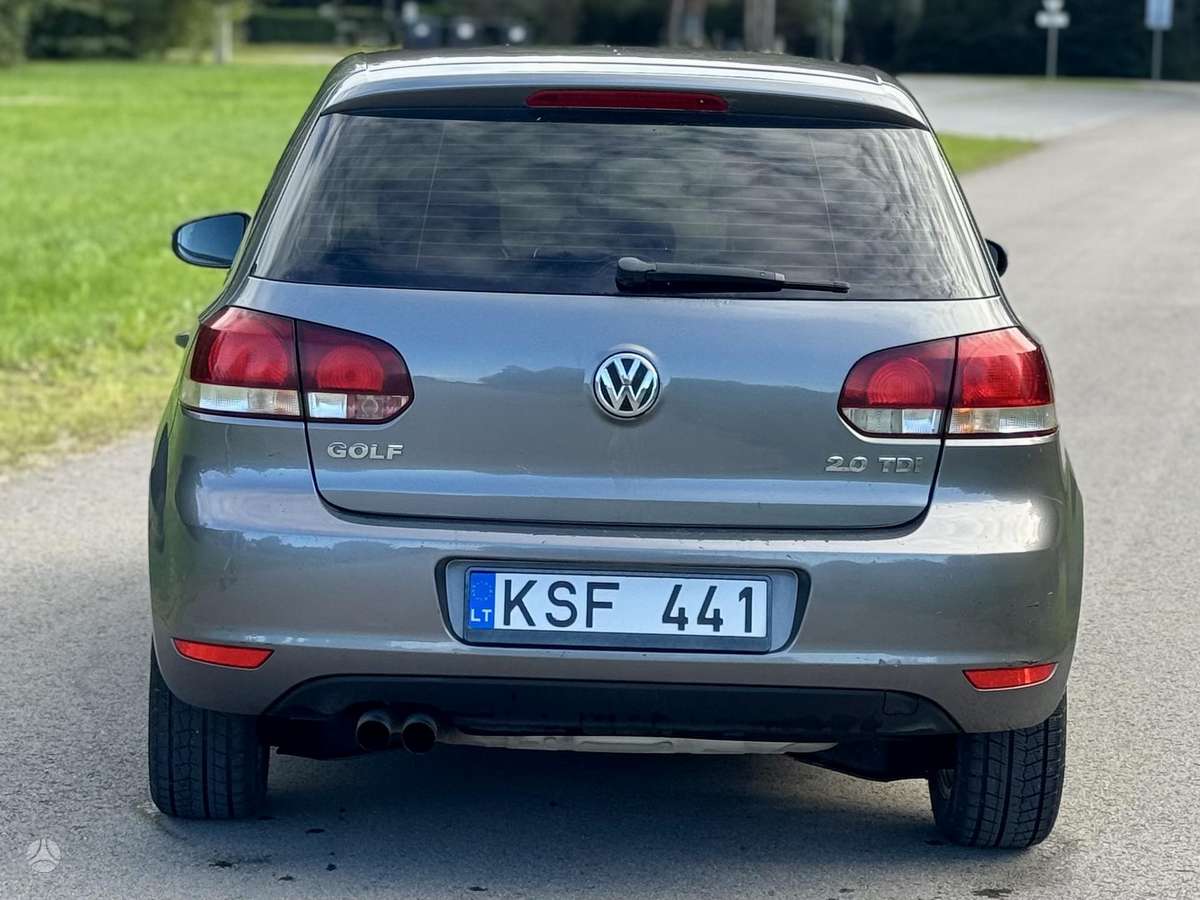 Volkswagen Golf - 7