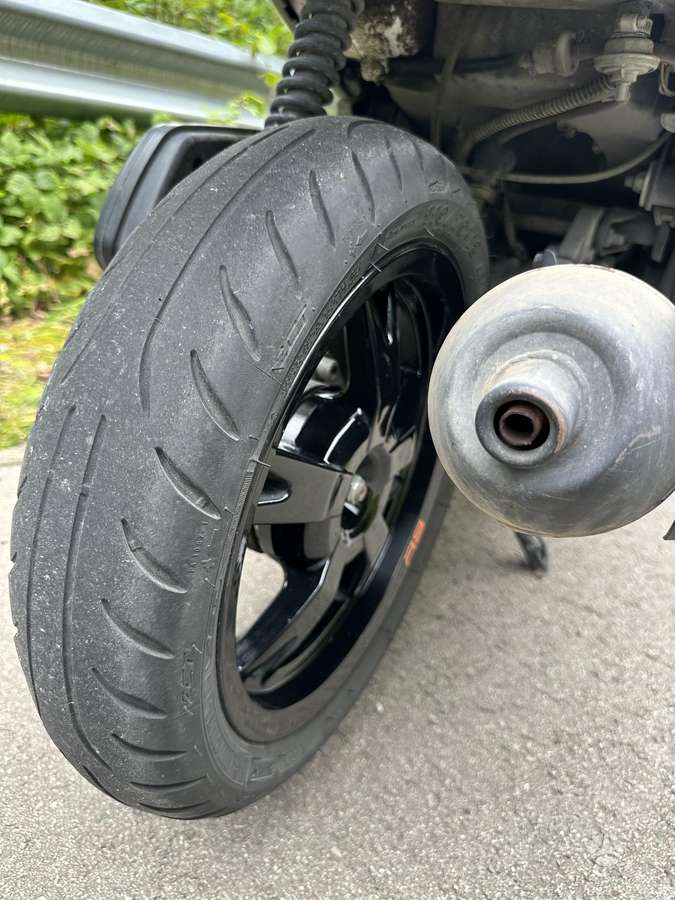 Peugeot Kisbee 49cc, scooters / mopeds