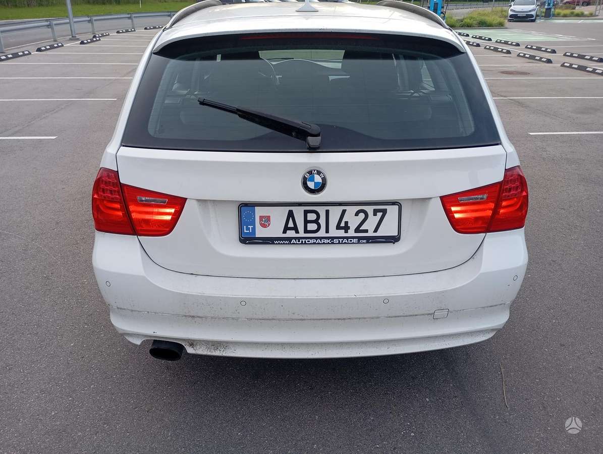 BMW 320, 2.0 l., wagon