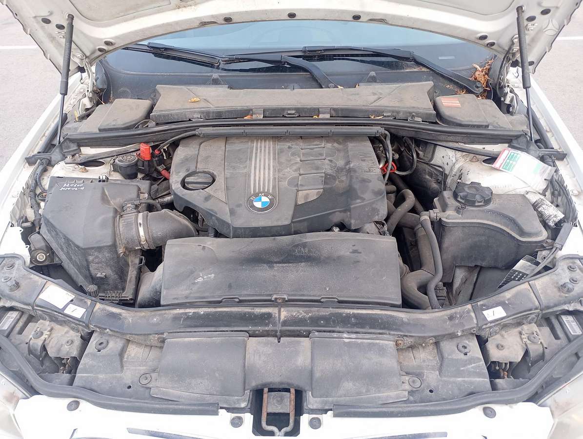 BMW 320, 2.0 l., wagon