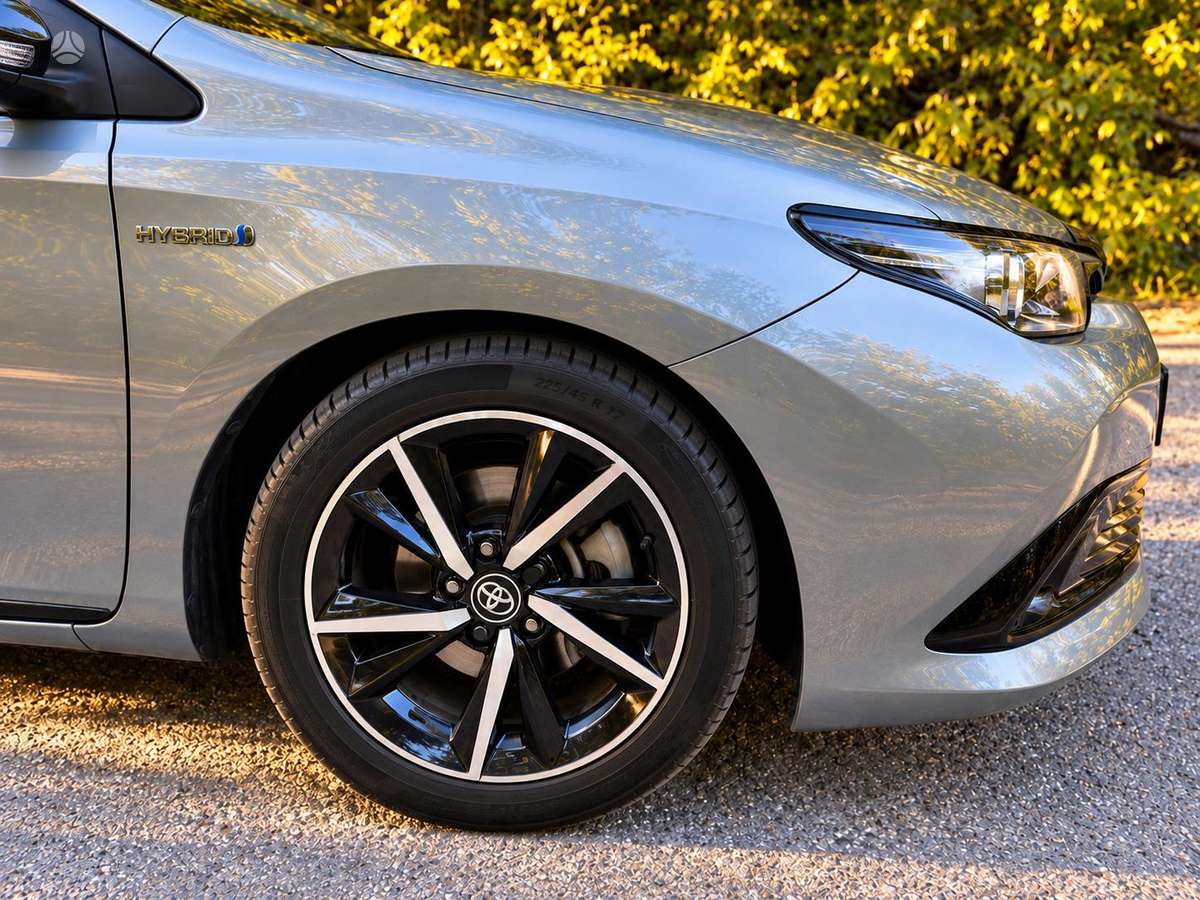 Toyota Auris - 7