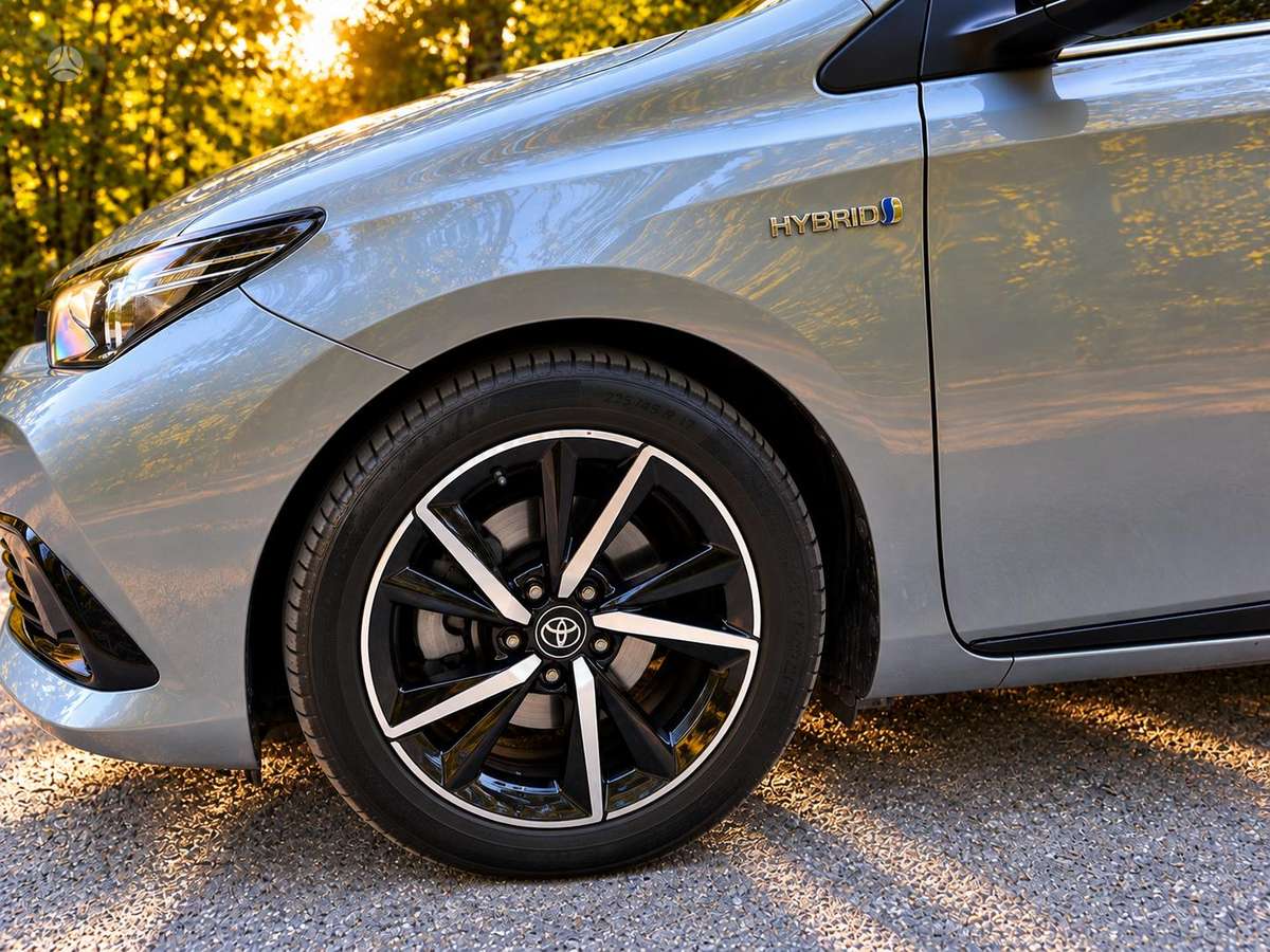Toyota Auris - 9