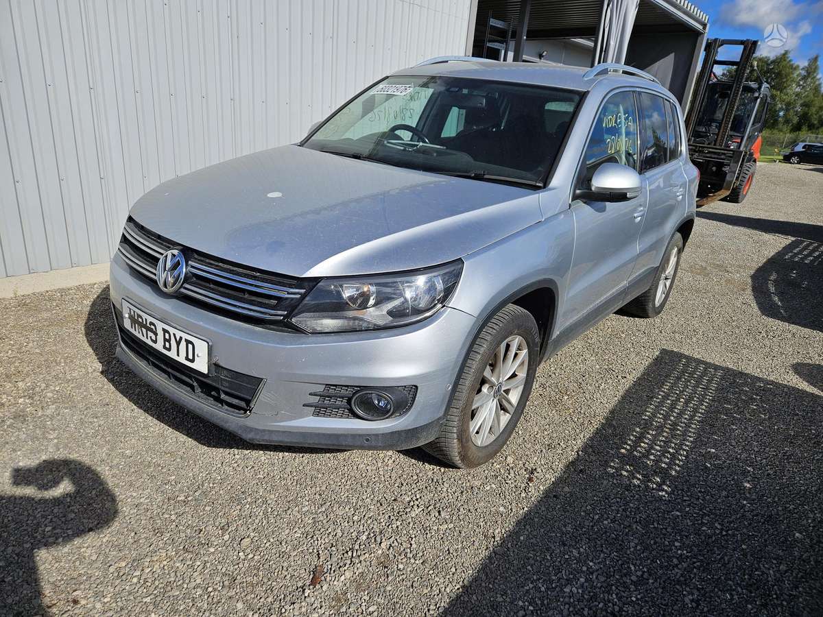 Volkswagen Tiguan - 2