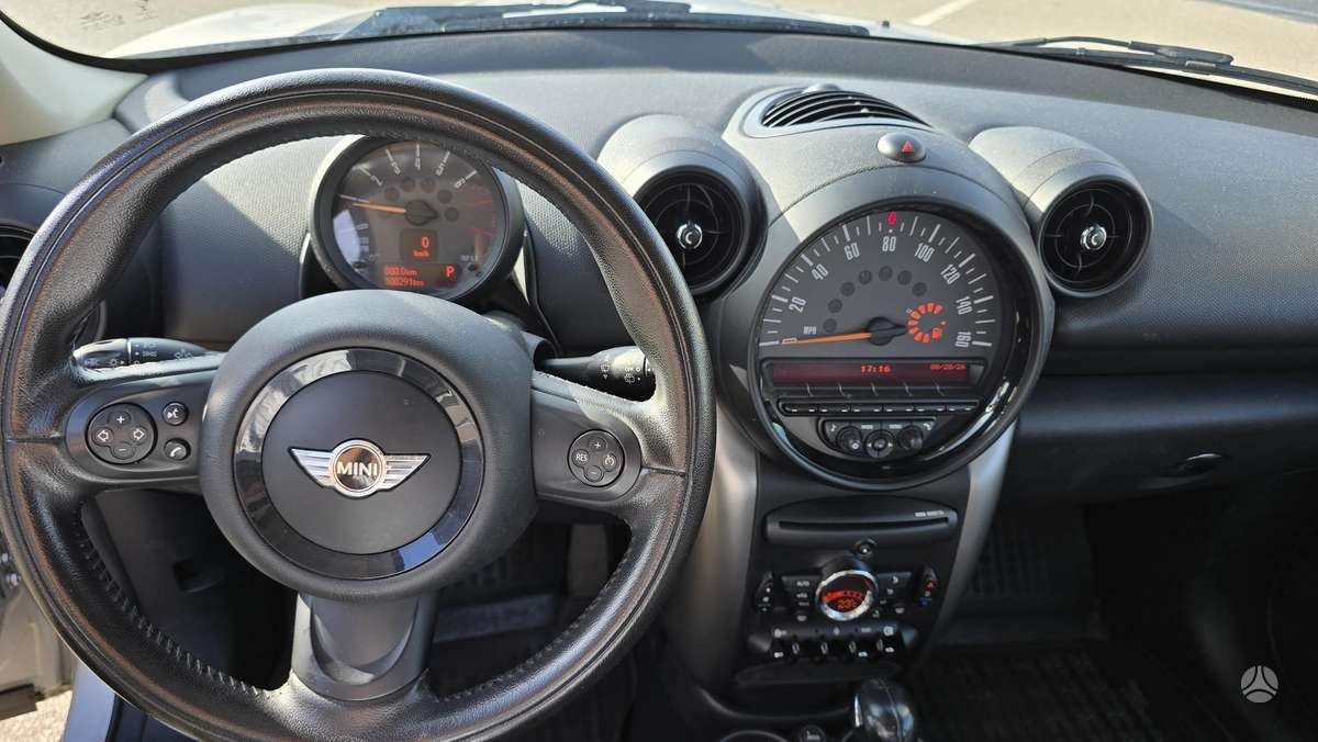 Mini Countryman, 1.6 l., off-road / crossover