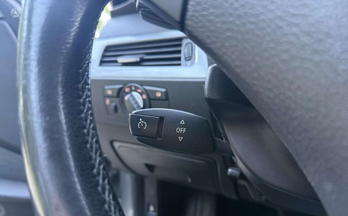 BMW 520, 2.0 l., Седан