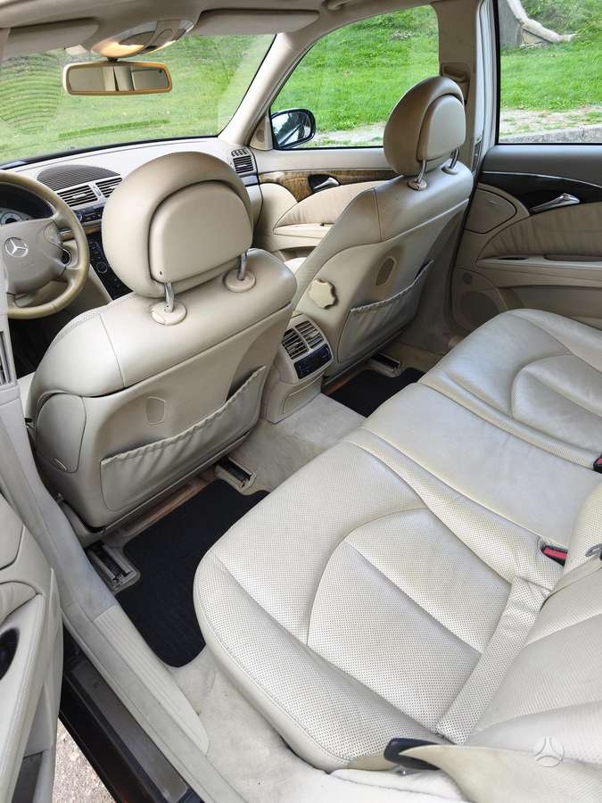 Mercedes-Benz E270, 2.7 l., Универсал