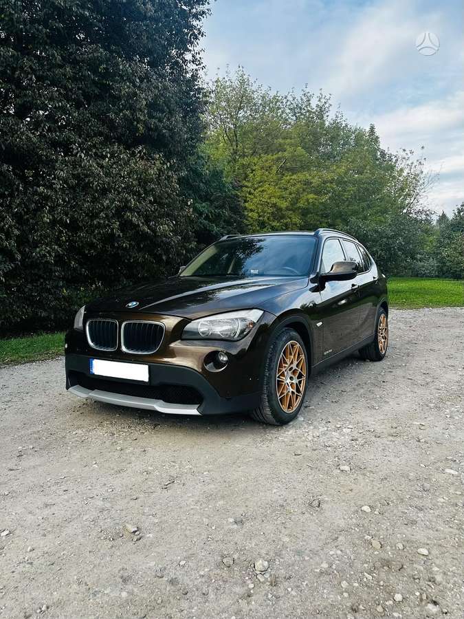 BMW X1, 2.0 l., Хэтчбек