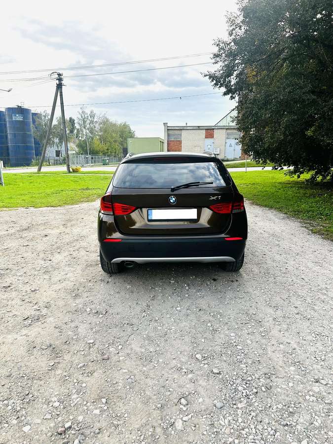 BMW X1, 2.0 l., Хэтчбек