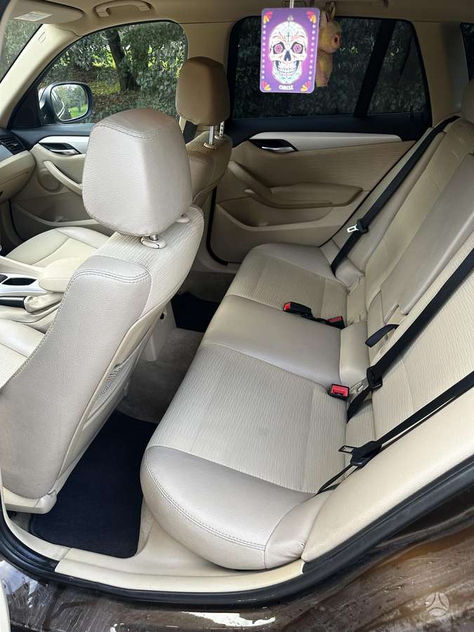BMW X1, 2.0 l., Хэтчбек