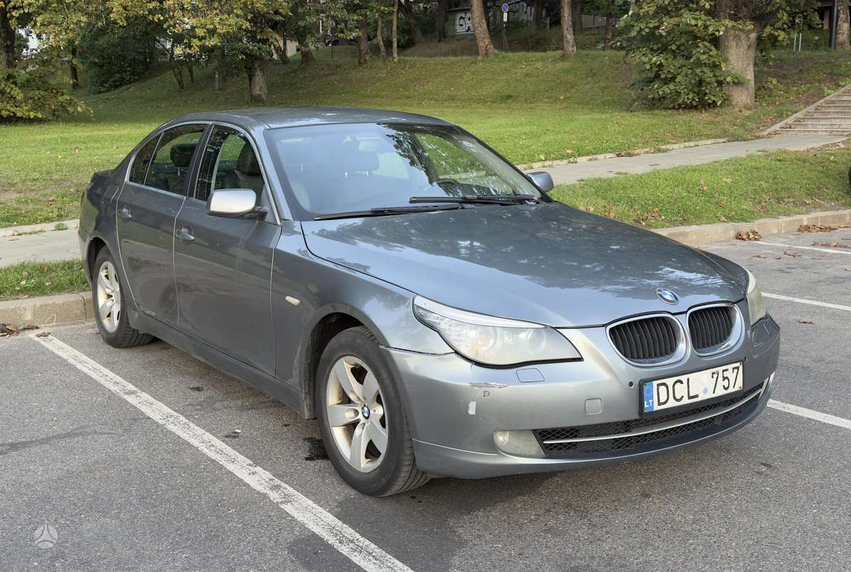 BMW 520, 2.0 l., Седан