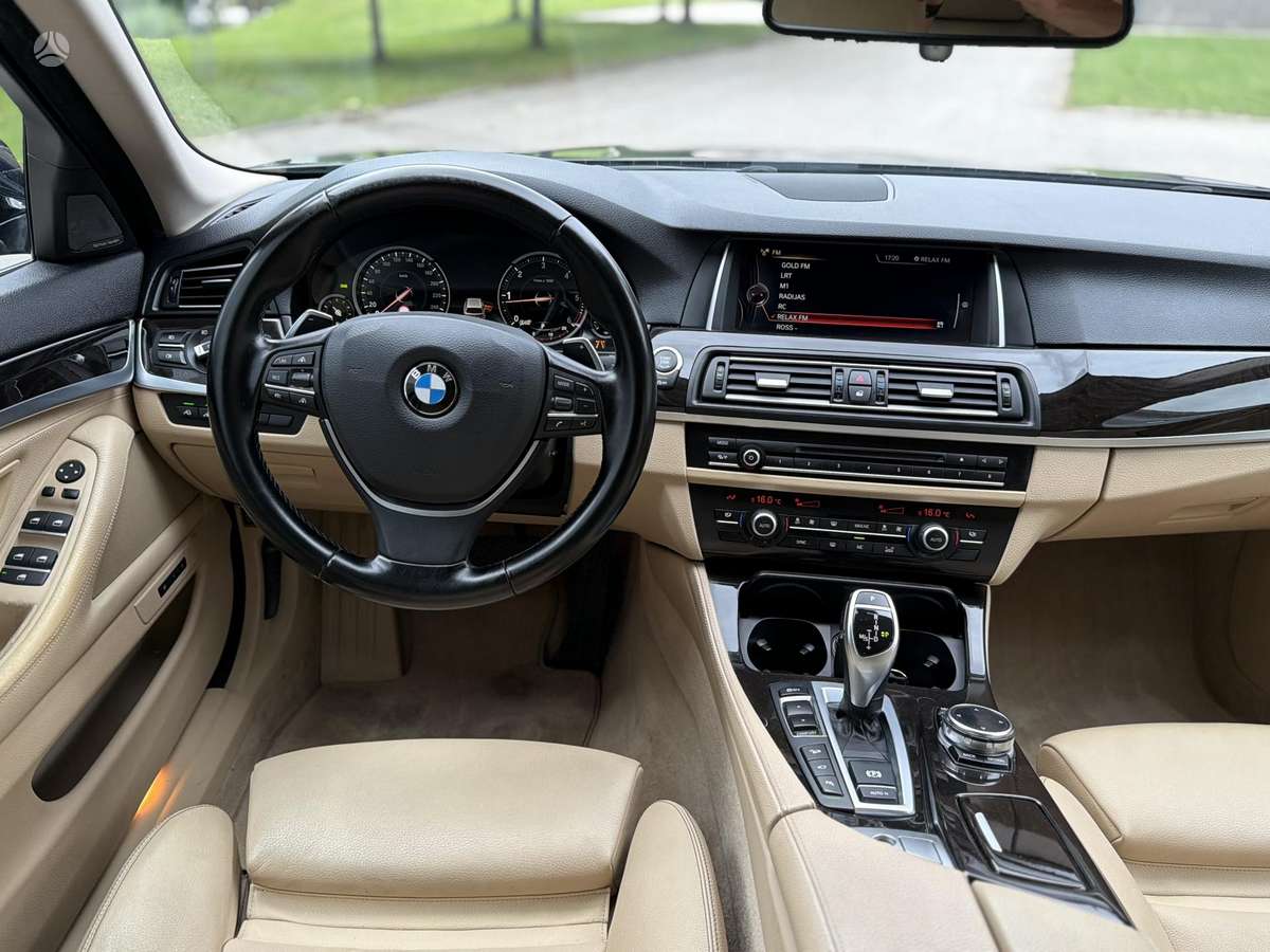 BMW 525, 2.0 l., Универсал