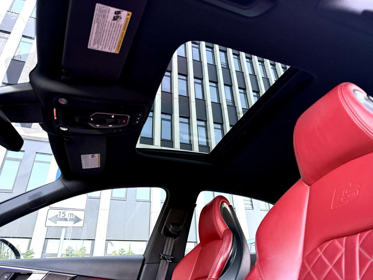 Audi S4, 3.0 l., Седан