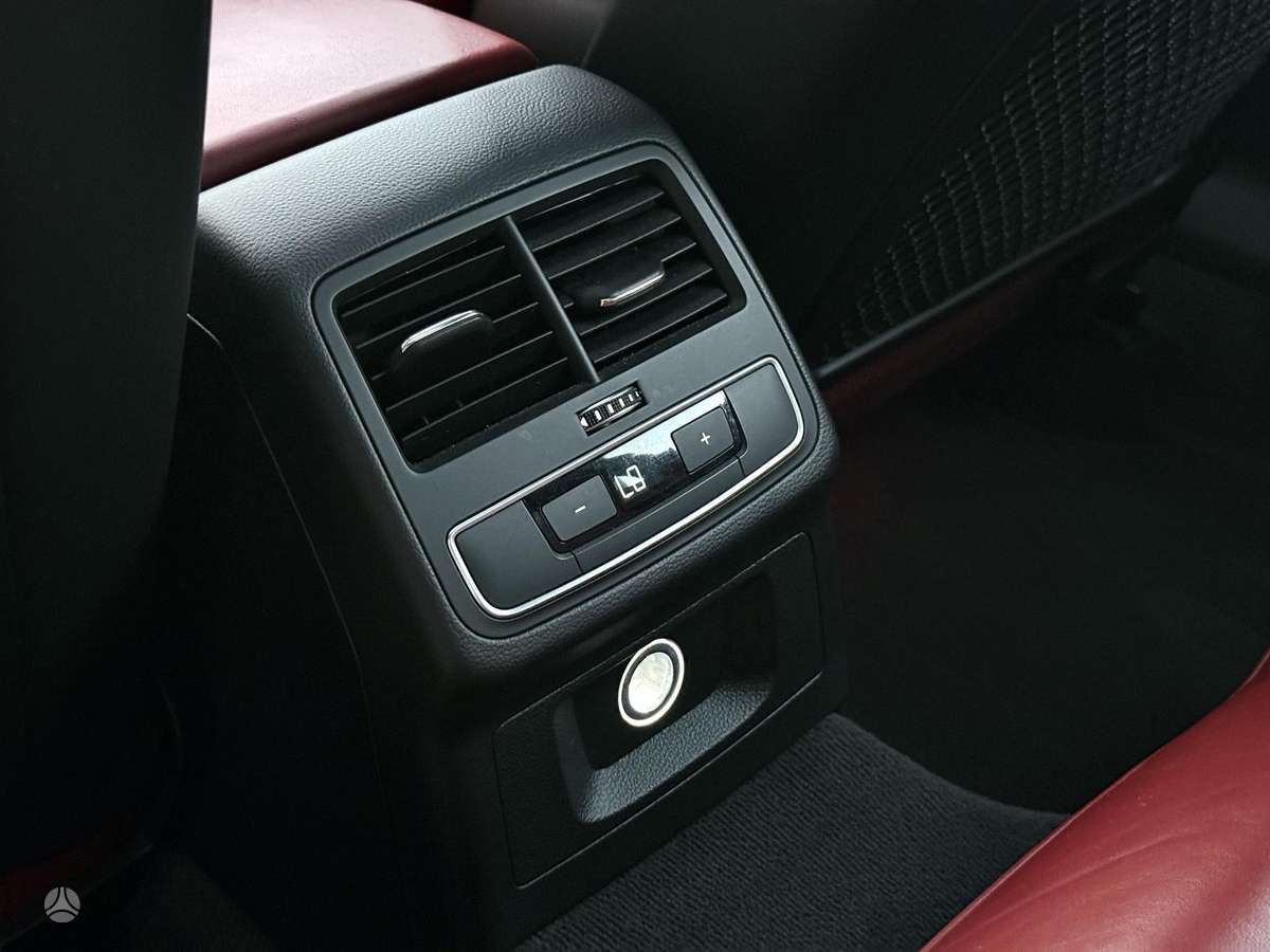 Audi S4, 3.0 l., Седан