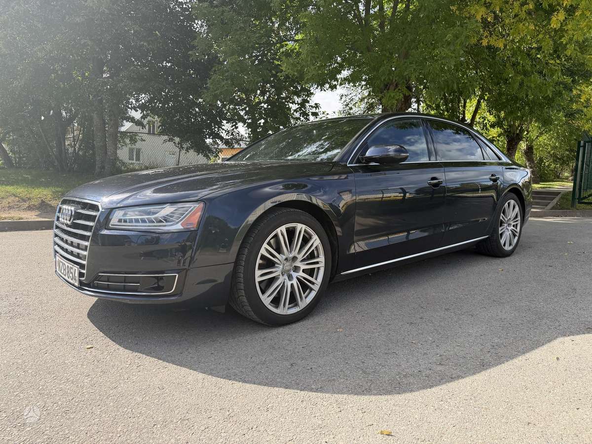 Audi A8 L, 4.0 l., Седан