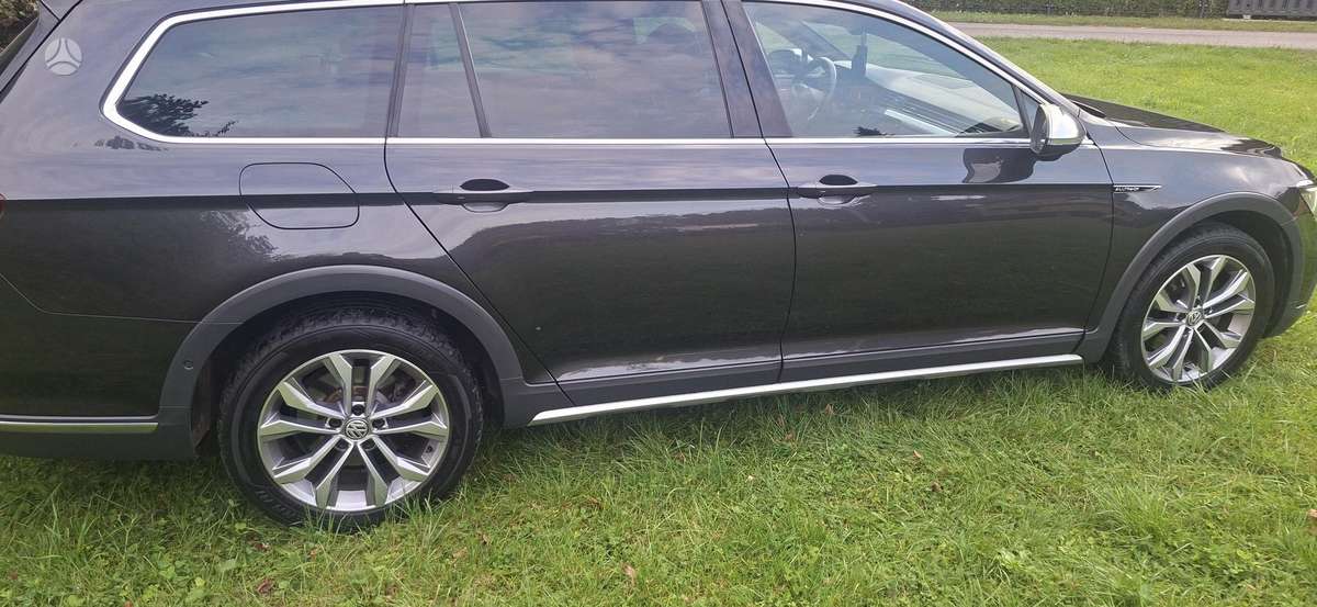 Volkswagen Passat Alltrack - 6