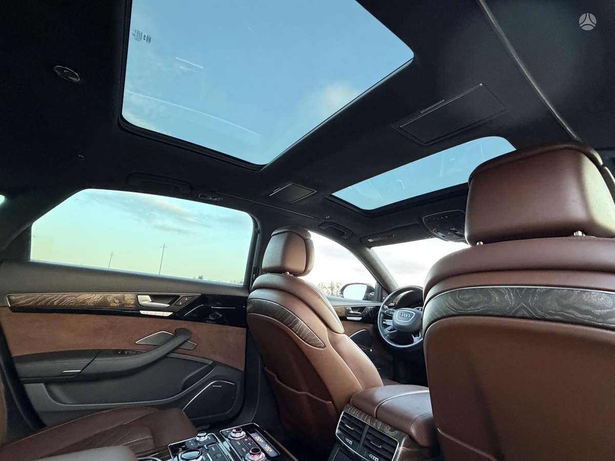 Audi A8 L, 4.0 l., Седан