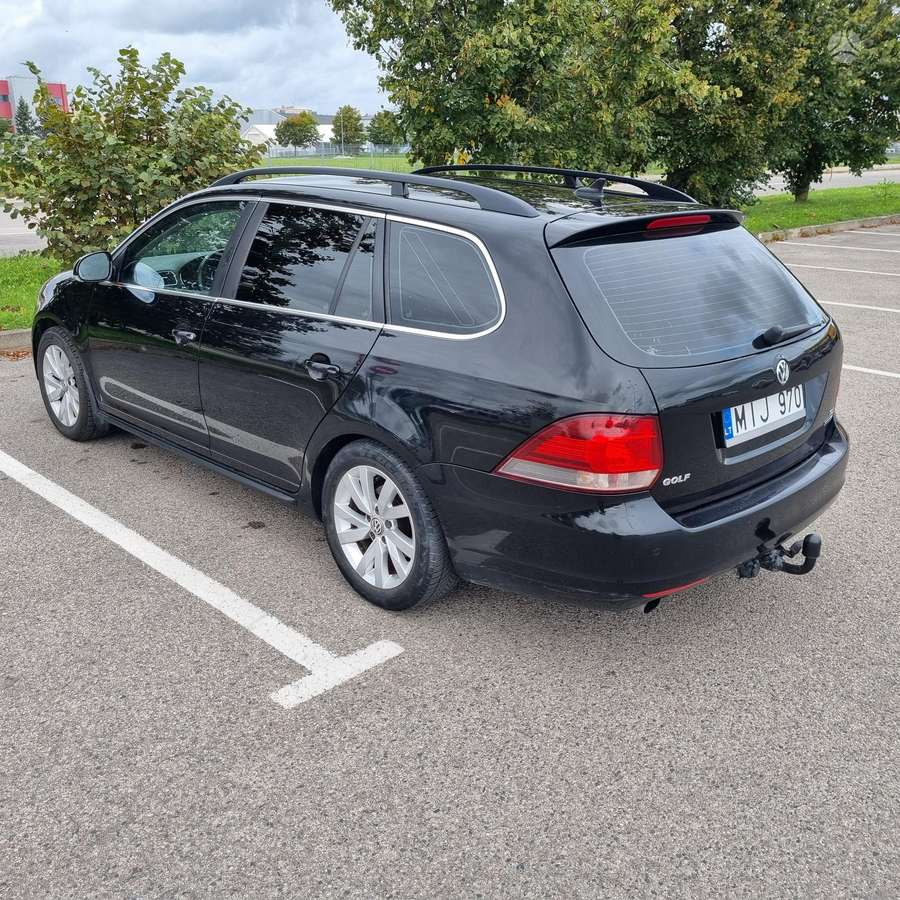 Volkswagen Golf - 4