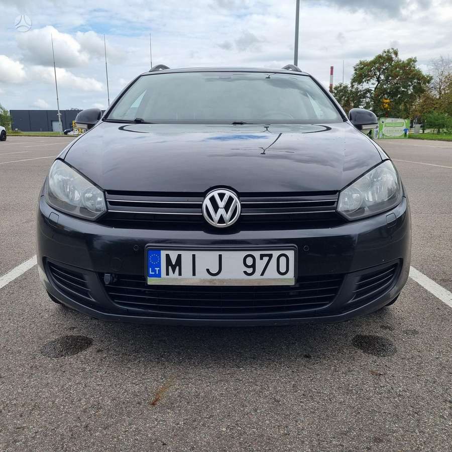 Volkswagen Golf - 5